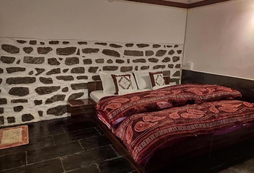 디럭스 룸, Vedic Vibes Resort