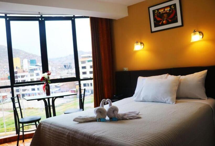 スタンダードルーム, Bunker Hostal