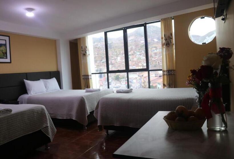 ファミリールーム, Bunker Hostal