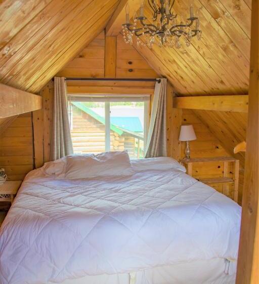 جناح مزوَّد بشرفة, Homer Floatplane Lodge