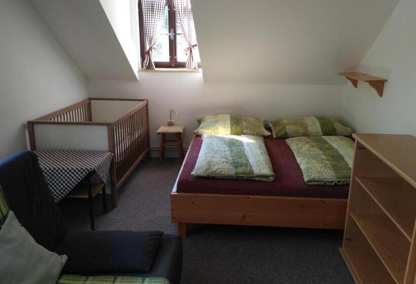 Familjerum, Penzion U Lípy