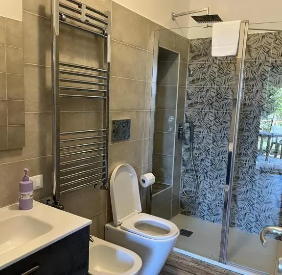 Standard Kolmen Hengen Huone, Agriturismo Ali E Radici