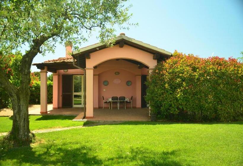 اتاق ساده سه نفره, Agriturismo Le Grazie