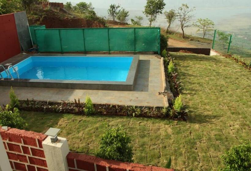 חדר סופריור עם מיטת קינג, Hillview Rooms By 29 Bungalow