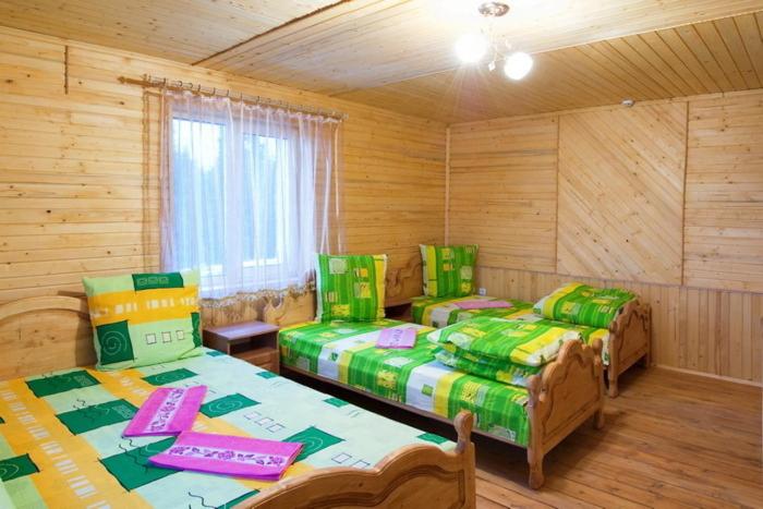 اتاق استاندارد چهار تخته, Smerichka