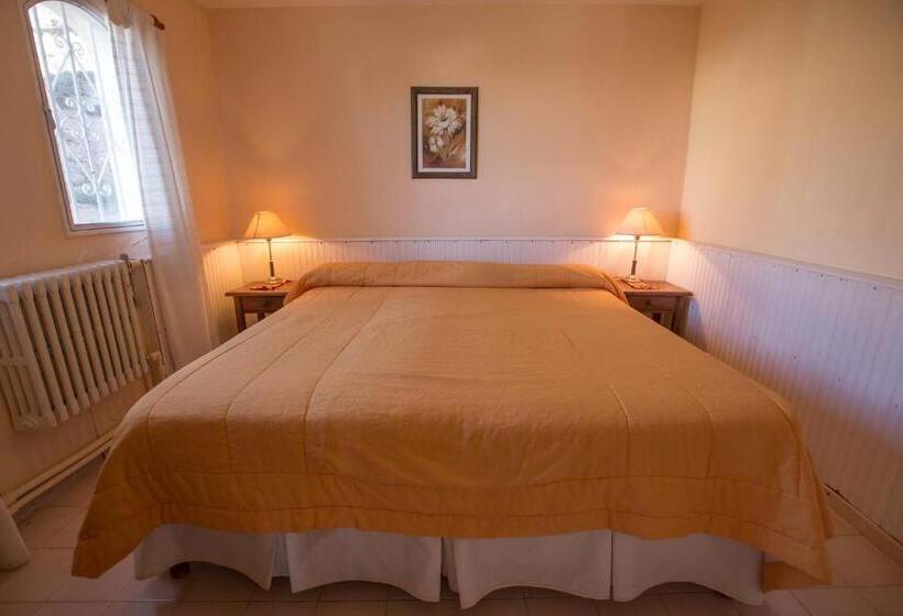 高级三人间, Hualcupen Complejo