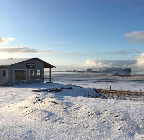 اتاق استاندارد با سرویس بهداشتی مشترک, Guesthouse Reynir