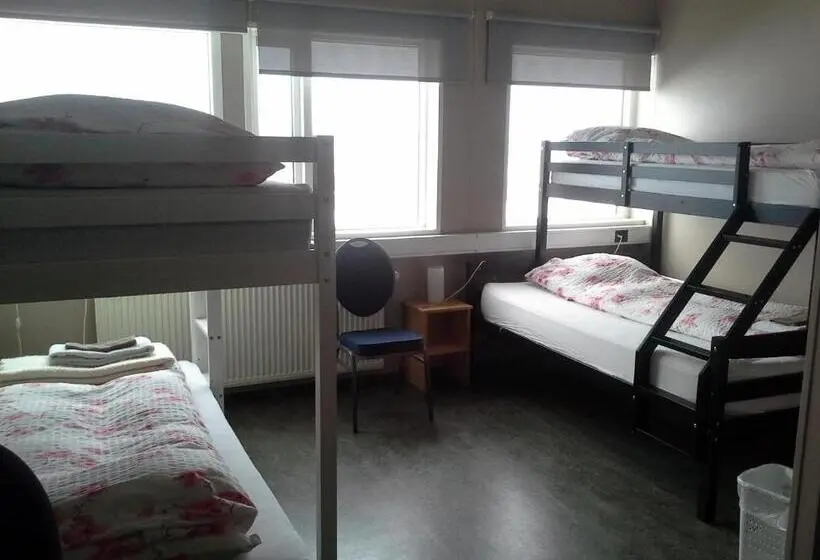 اتاق خانوادگی, Guesthouse Reynir