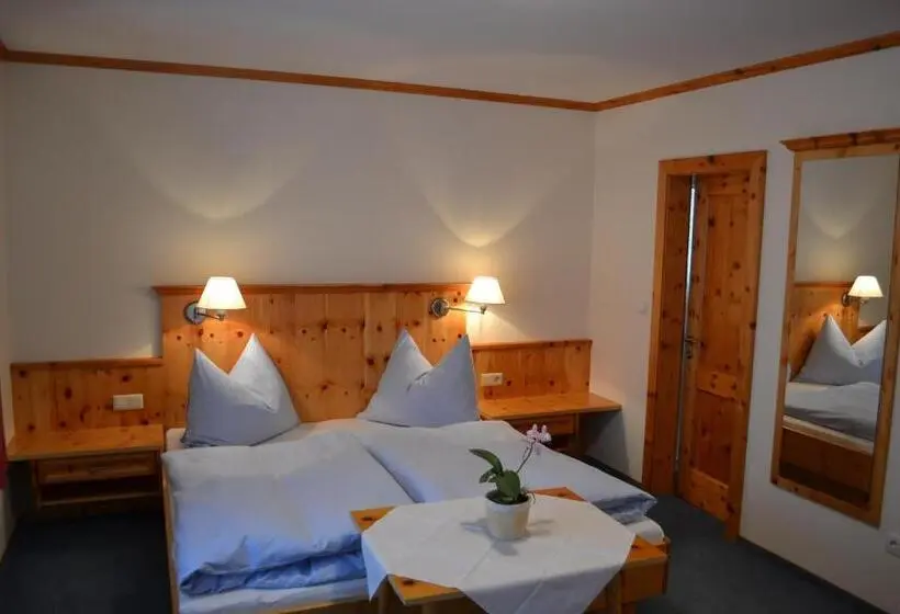 Standard-huone Parveke, Haus Thurner