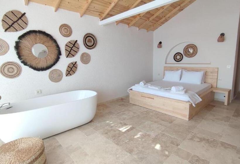 オーシャンビューデラックススイート, The Roof Ada