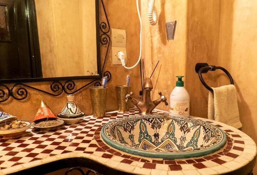 اتاق لوکس, Riad Dar Kassim