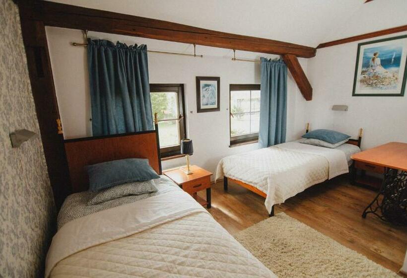 Номер Стандарт, Podkowa Modliszów