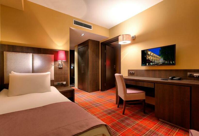 スタンダードシングルルーム, Bristol Art & Medical Spa