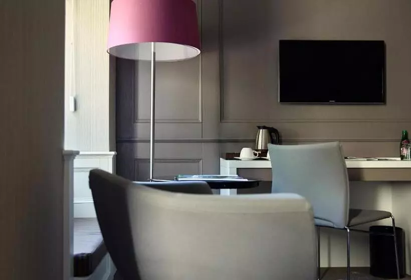 デラックスルーム, Bristol Art & Medical Spa