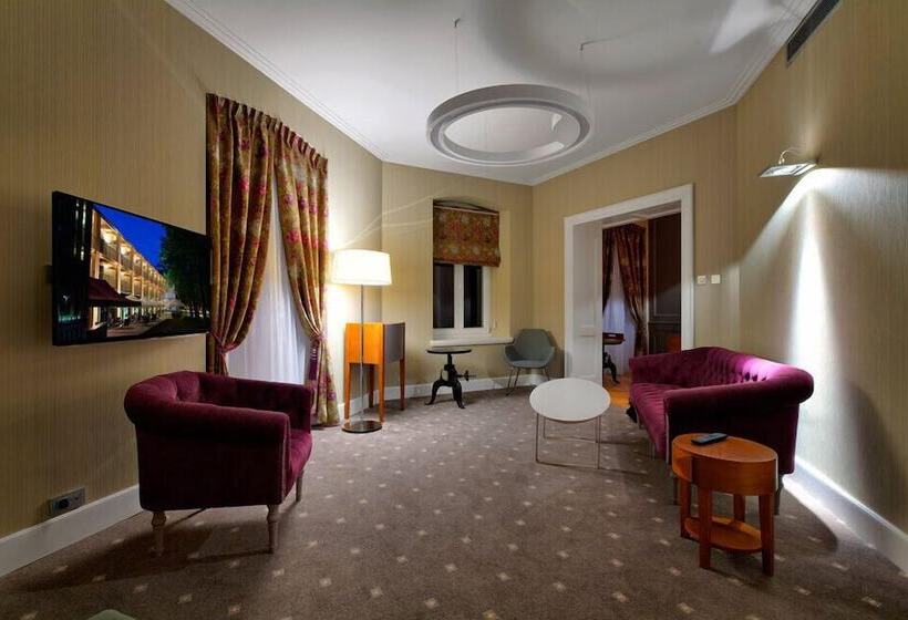 スイート, Bristol Art & Medical Spa