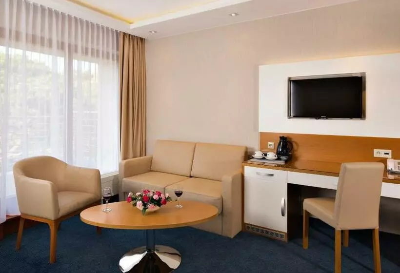 Perhehuone, Dom Zdrojowy Resort & Spa   Destigo Hotels