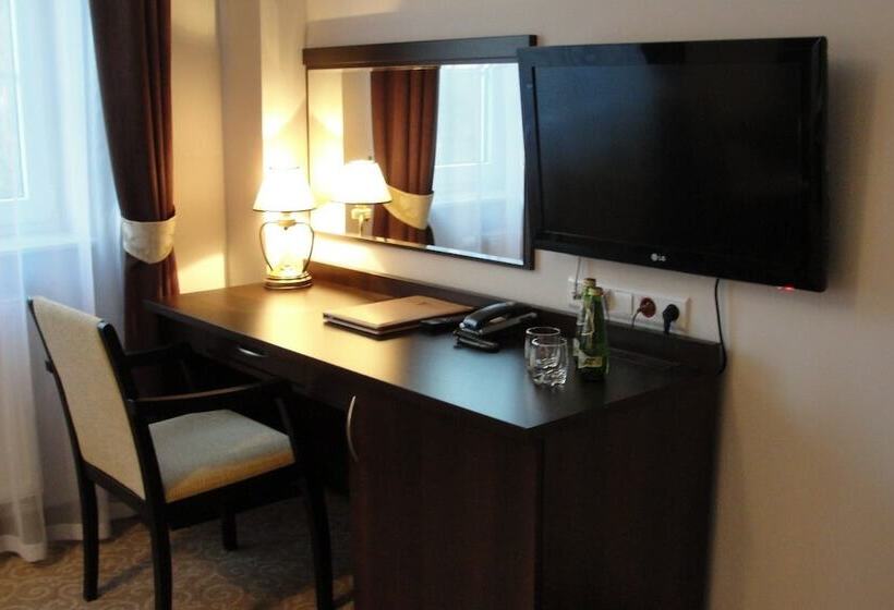 スタンダードシングルルーム, Dwór Dwikozy