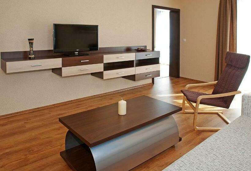 غرفة قياسية, Ezusthid