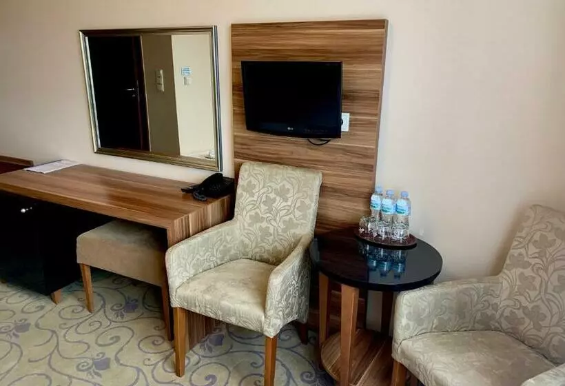 اتاق استاندارد سه نفره, Komfort