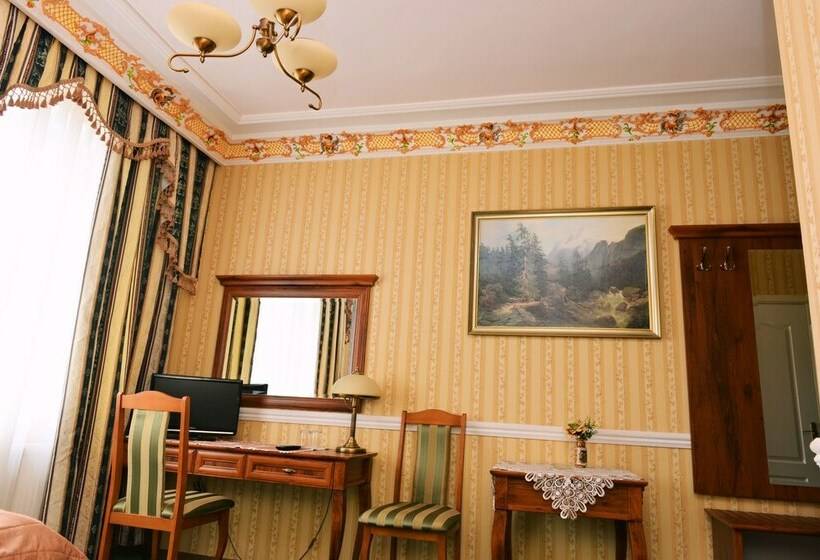 标准间, Książę Poniatowski