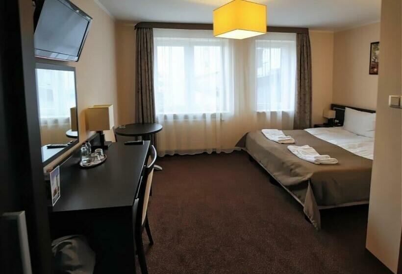 Номер Стандарт, Martex