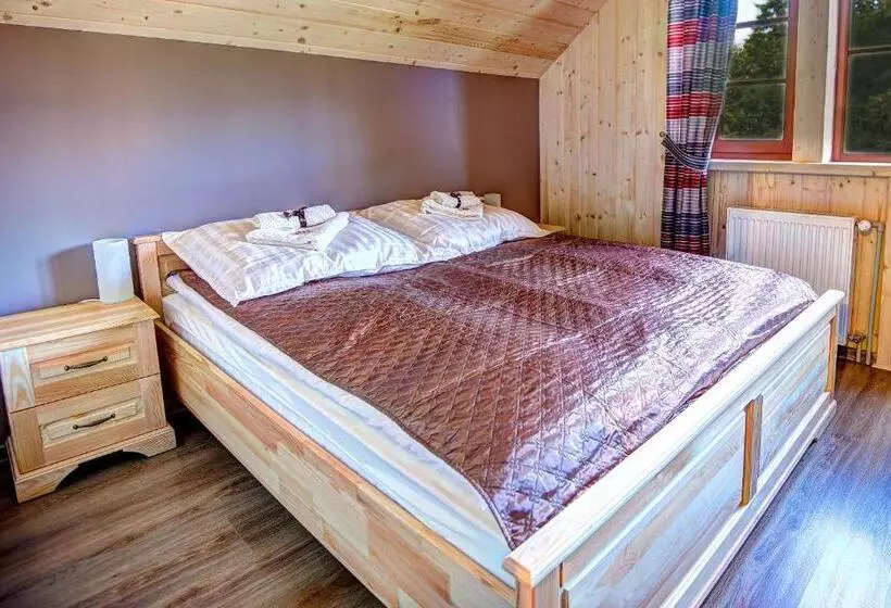 استودیو استاندارد با بالکن, Noclegi Styrnol & Spa