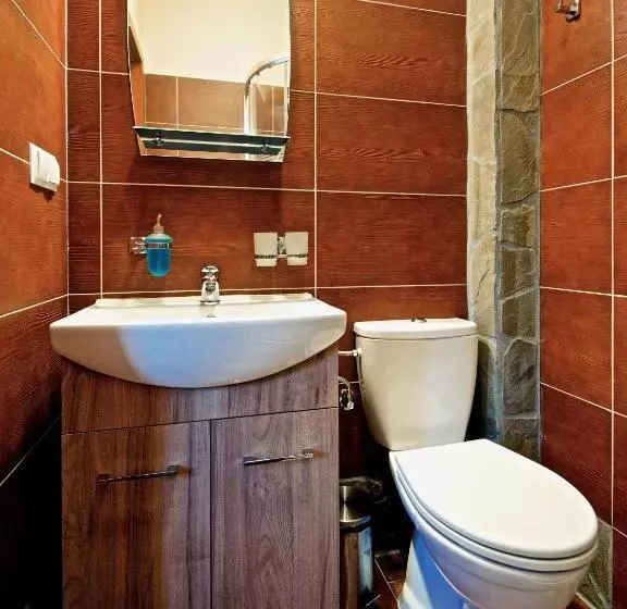 استودیو استاندارد با بالکن, Noclegi Styrnol & Spa
