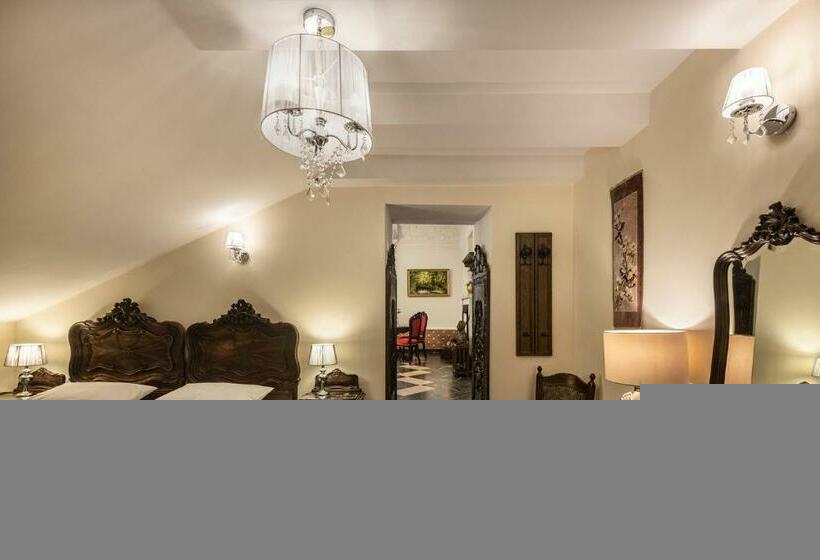 Номер Стандарт, Pałac Tarnowskich Hotel & Restauracja & Spa