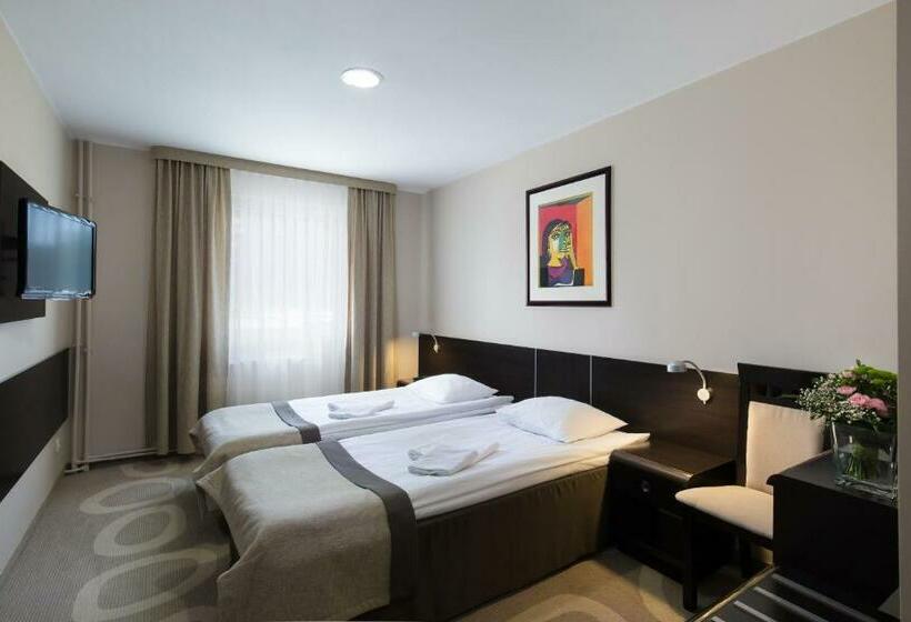 غرفة إقتصادية, Picaro Stok