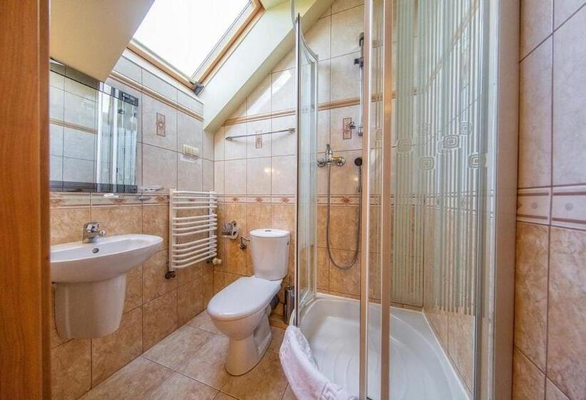 سوییت, Pod Gołębiem