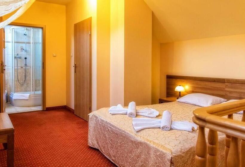 سوییت, Pod Gołębiem