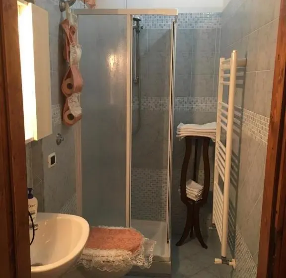 4 Bett Standardzimmer, Vecchio West