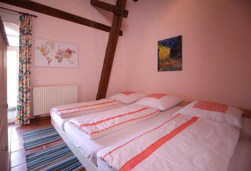 침실 1개 발코니 아파트, Ferien Am Schloss Duckwitz