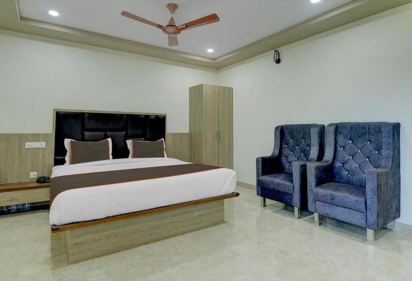اتاق استاندارد, Flagship Aruna Executive Inn