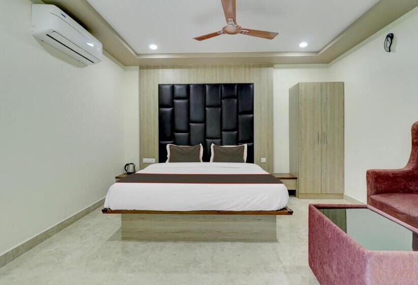 اتاق استاندارد, Flagship Aruna Executive Inn