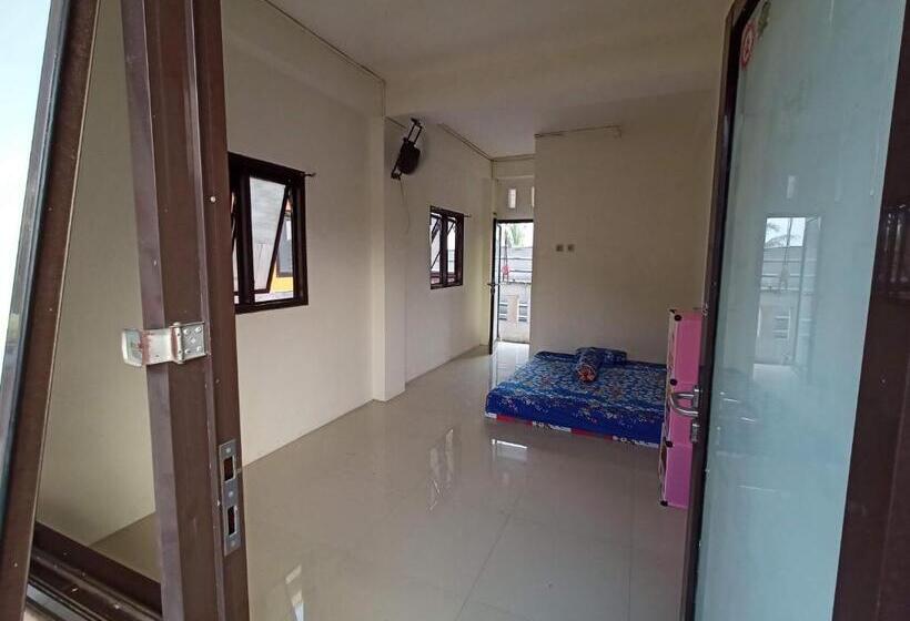 스탠다드 룸, Kost Salsabila Cisauk