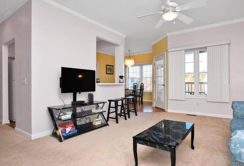 Дом 2 Спальни, Rehoboth Beach Condo Shopping Pool Patio Draft Ready To Publish