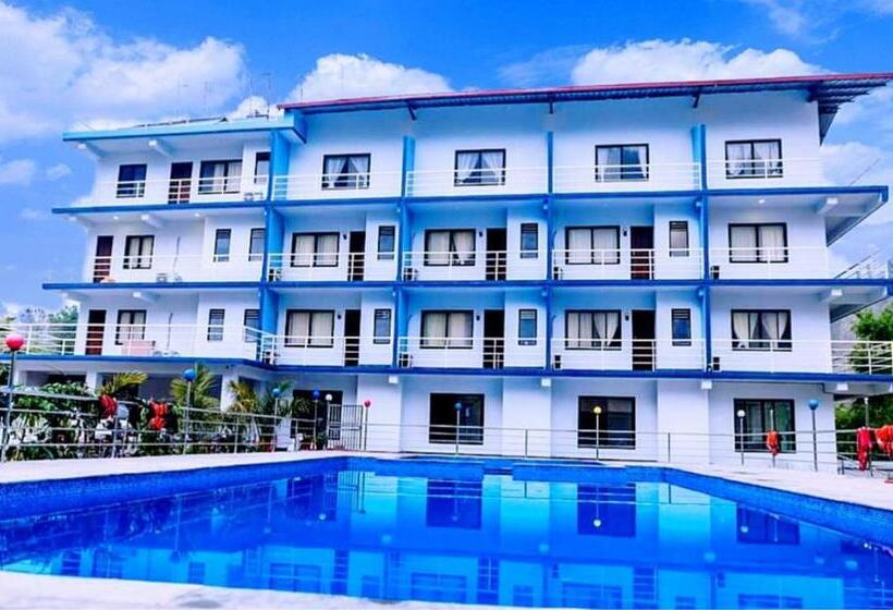 اتاق لوکس, River Beach Resort Trishuli