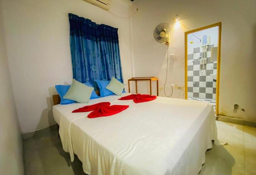 디럭스 룸, Happy Resort Yala