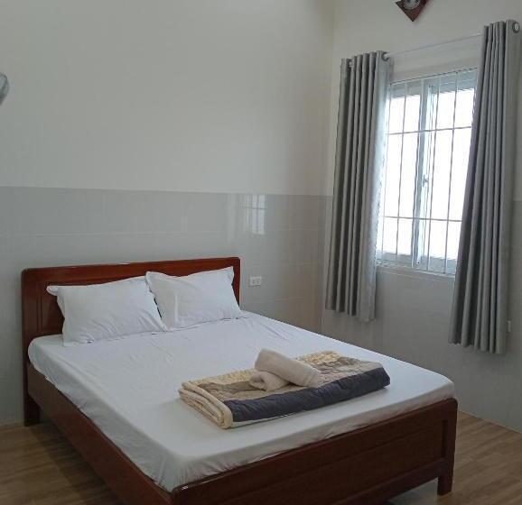 اتاق استاندارد با بالکن, Homestay Nhật Thi