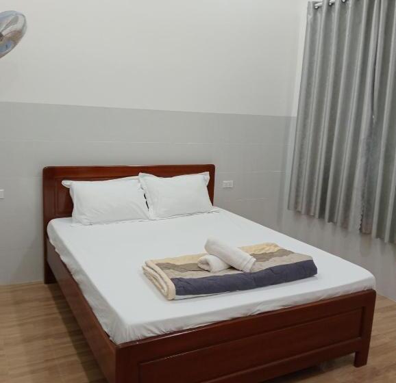 اتاق استاندارد با بالکن, Homestay Nhật Thi