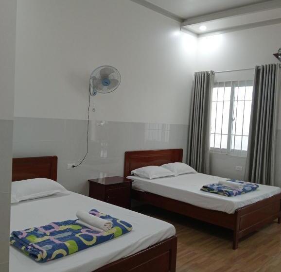 اتاق استاندارد چهارنفره با چشم‌انداز باغ, Homestay Nhật Thi