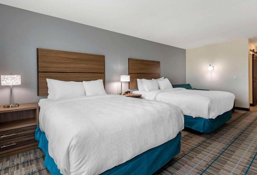 جناح, Mainstay Suites Milwaukee Franklin