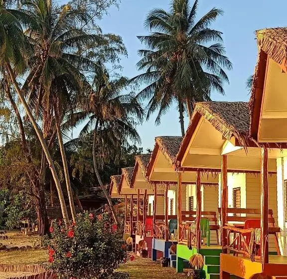 スタンダードバンガロー, Last Hammock Beach Resort