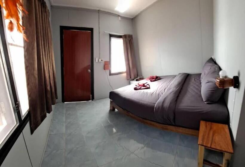 Бунгало Стандарт, Last Hammock Beach Resort