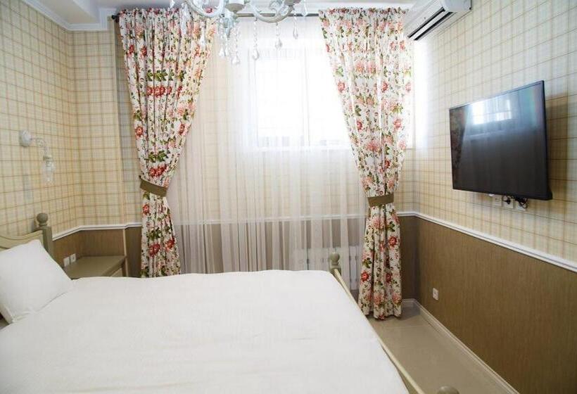 اتاق لوکس, My Hostel