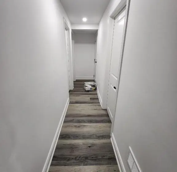 デラックスルーム, New Modern Cozy Room In Innisfil
