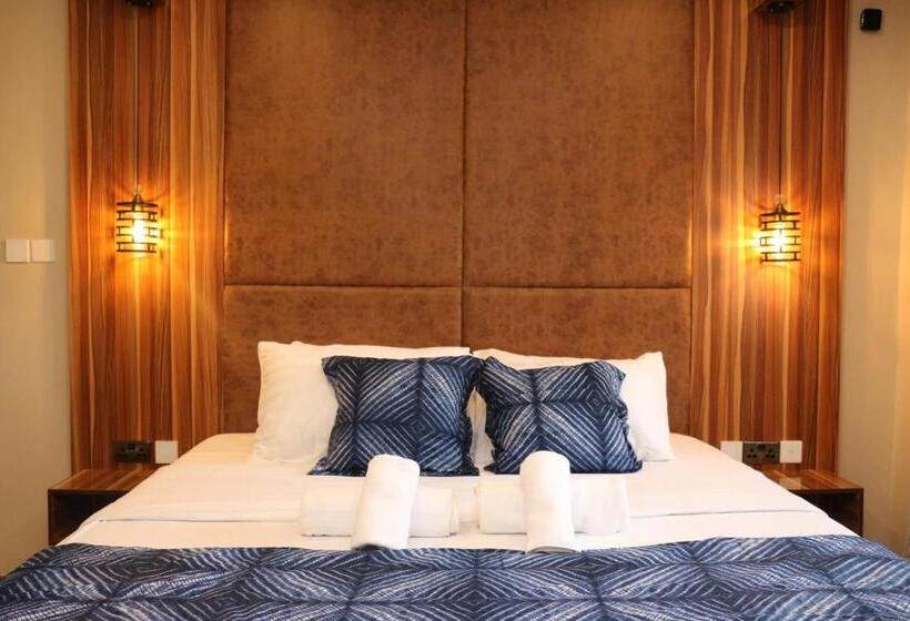 اتاق لوکس با تخت بزرگ, Saire Hotels Ibadan