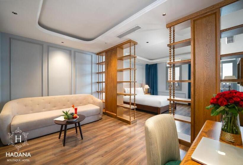 سوییت اجرایی, Hadana Boutique