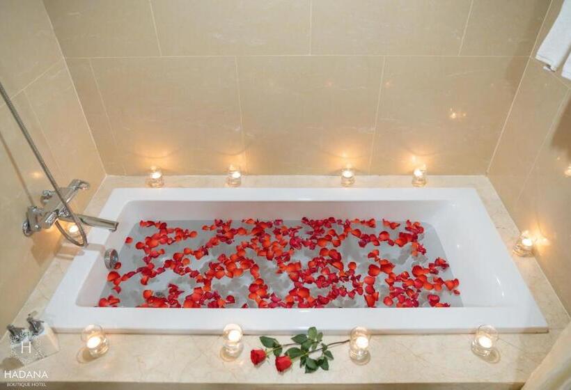 اتاق لوکس, Hadana Boutique